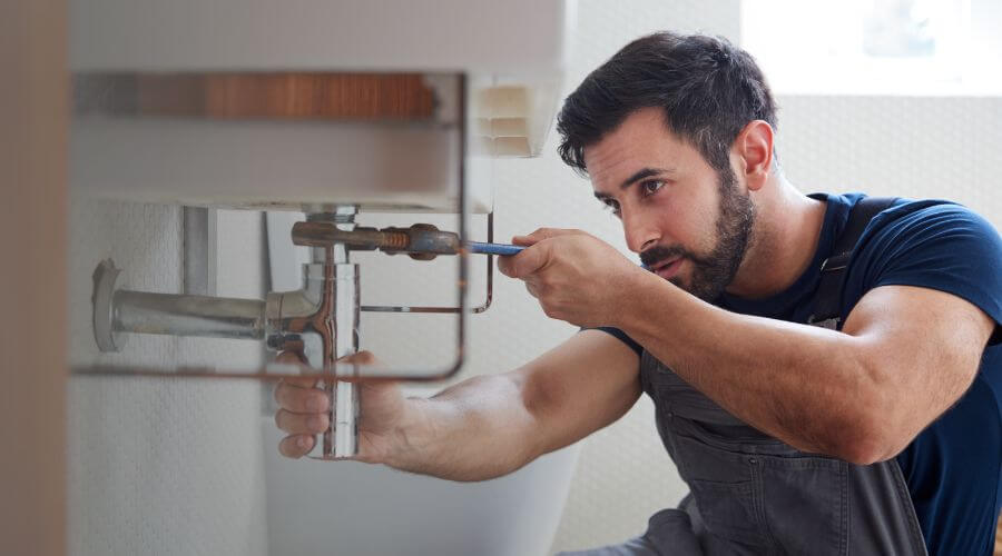 Expert burst pipe repair services in Elk River, MN
